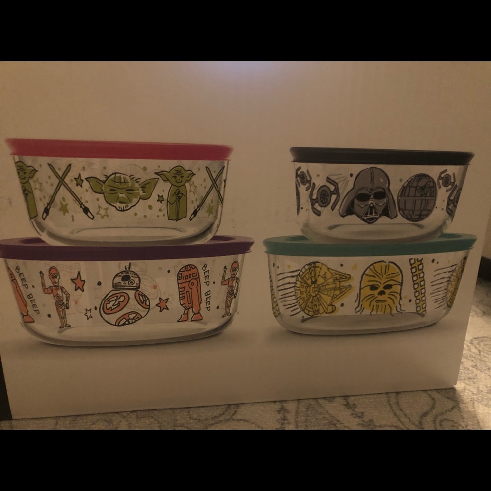 Star Wars Pyrex Set - Picture 2 of 2